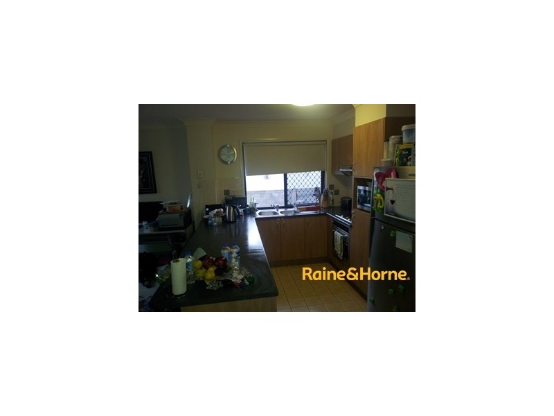 15 Violet Close, Eight Mile Plains QLD 4113