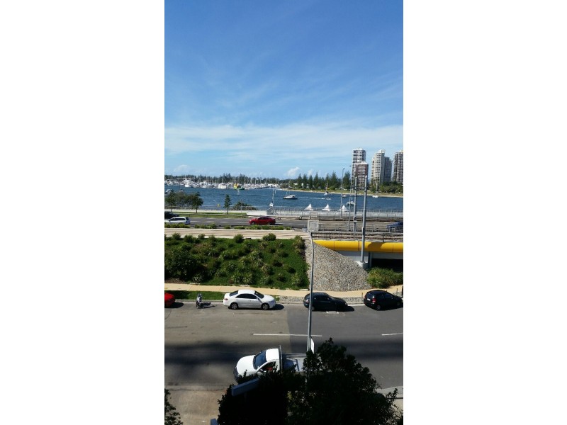 412 / 2 Barney Street, Southport QLD 4215