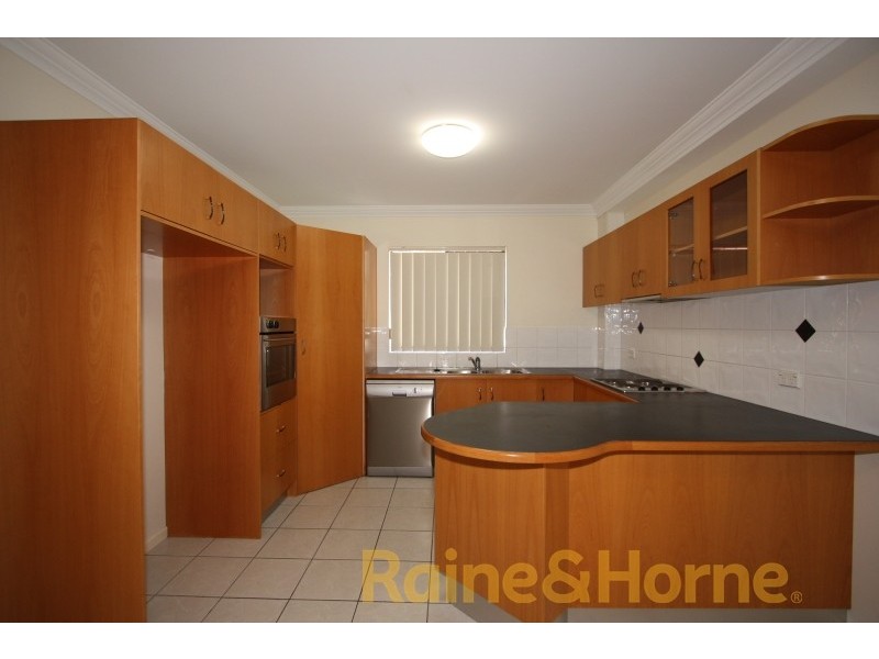15 Dansie Street, Greenslopes QLD 4120