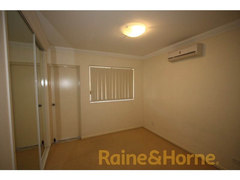 15 Dansie Street, Greenslopes QLD 4120