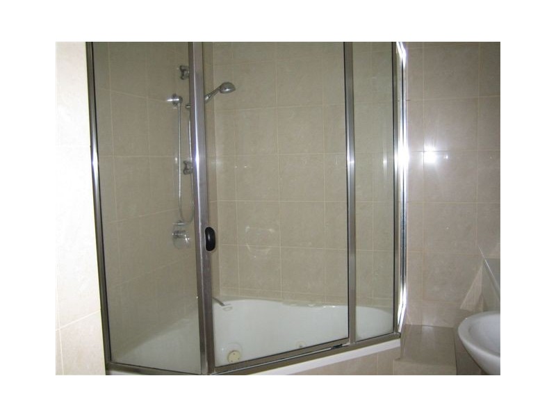 3/93A Scott Road, Herston QLD 4006