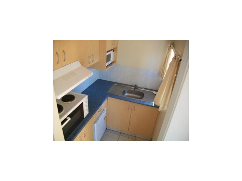 103 / 2 Barney Street, Southport QLD 4215