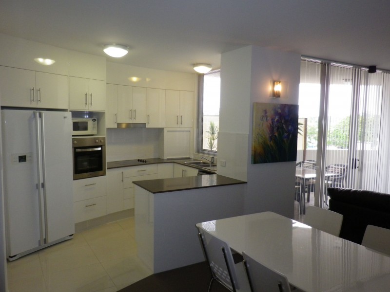 135B Shore Street West, Cleveland QLD 4163