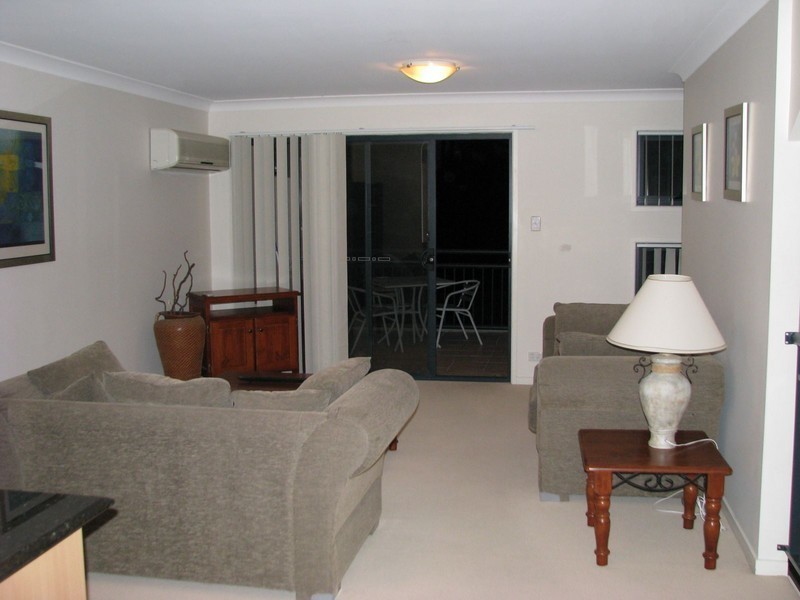 11/18 Geraldton drive, Varsity Lakes QLD 4227