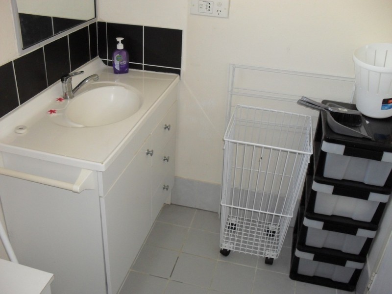 201/2 Barney Street, Southport QLD 4215