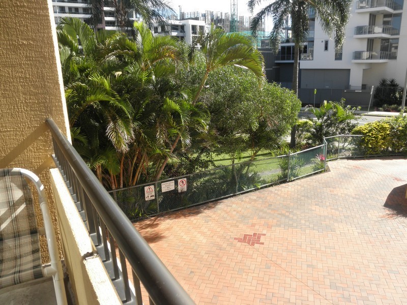 203 / 2 Barney Street, Southport QLD 4215