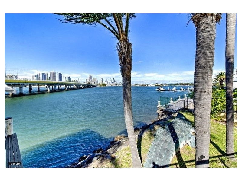 206 /2 Barney Street, Southport QLD 4215