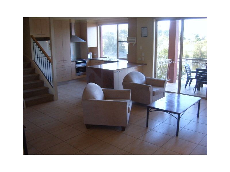 21/4 University Drive, Robina QLD 4226