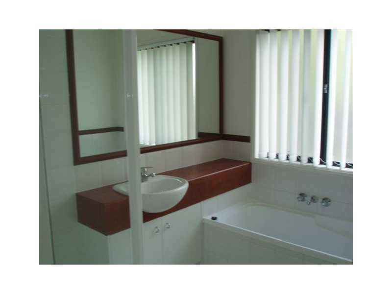 2 Ghilgai Road, Merrimac QLD 4226