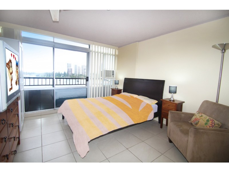 609 / 2 Barney Street, Southport QLD 4215