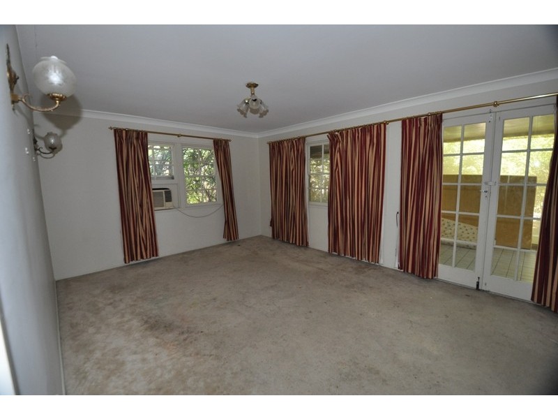 703 Moggill, Chapel Hill QLD 4069