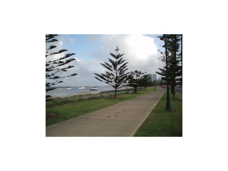 24/416 Marine Parade, Biggera Waters QLD 4216