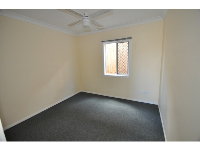 1/9 Brassey St, Fairfield QLD 4103