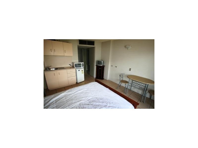 313 / 2 Barney Street, Southport QLD 4215