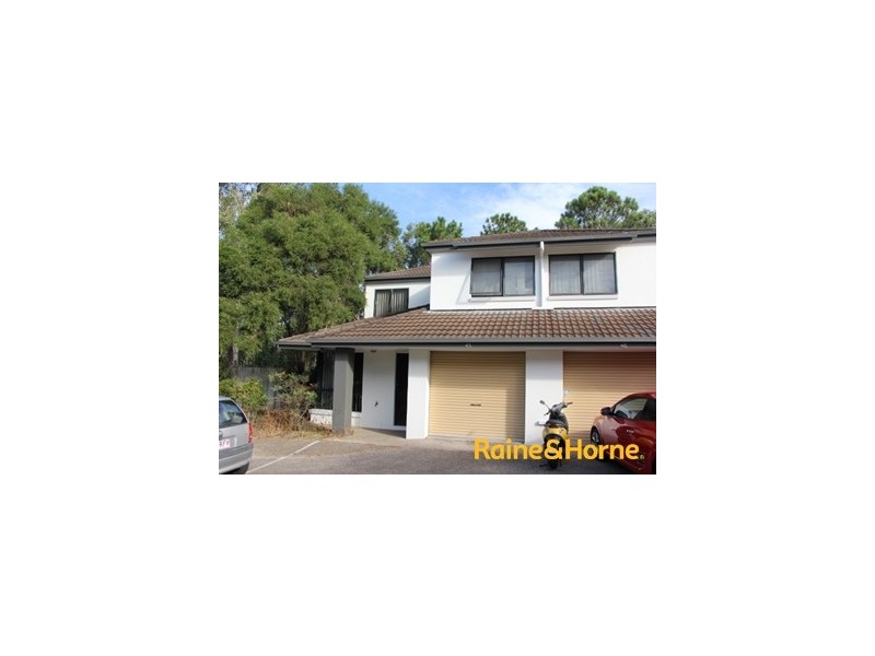 15 Violet Close, Eight Mile Plains QLD 4113