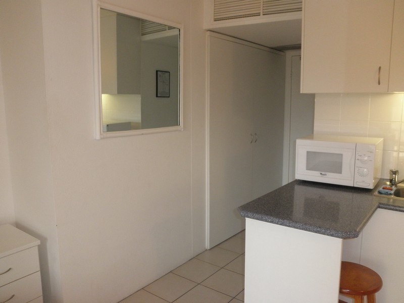 212 / 2 Barney Street, Southport QLD 4215