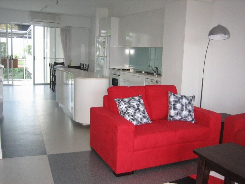 16/98 University Drive, Varsity Lakes QLD 4227