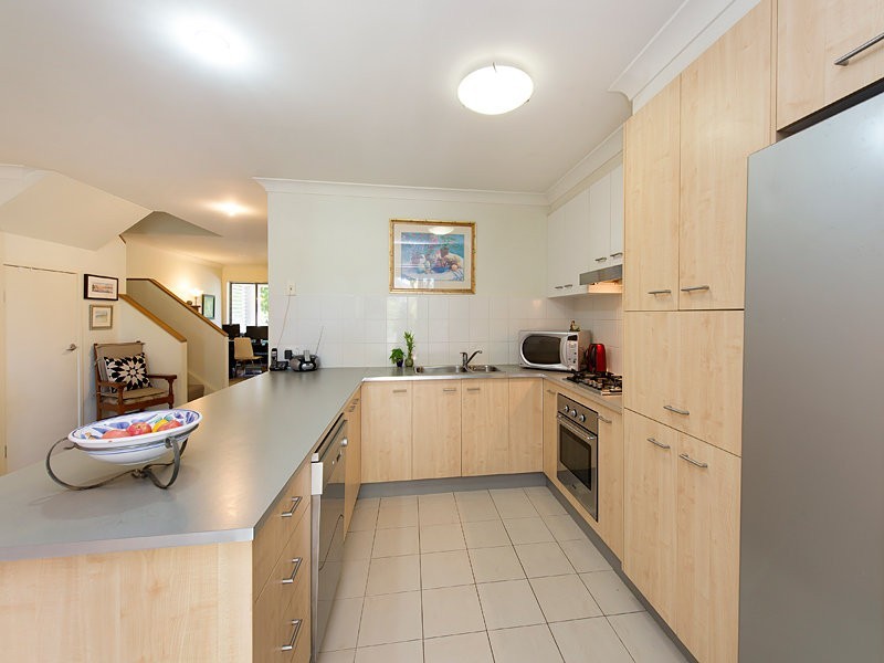 9 Rosewood Place, Murarrie QLD 4172