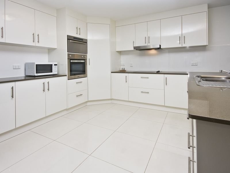 135 Shore Street west, Cleveland QLD 4163