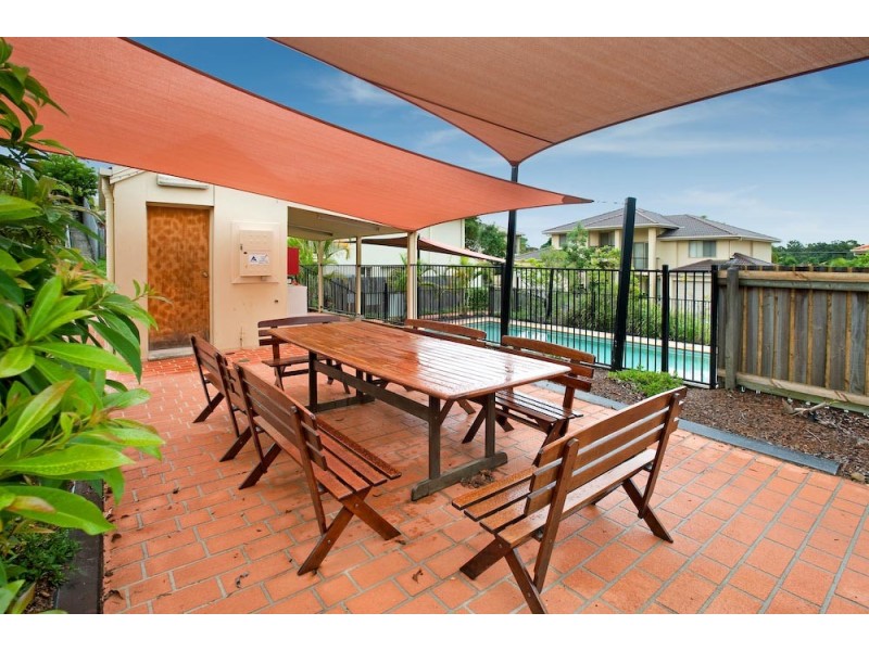 25 Lang Street (cnr Jackson Rd), Sunnybank Hills QLD 4109