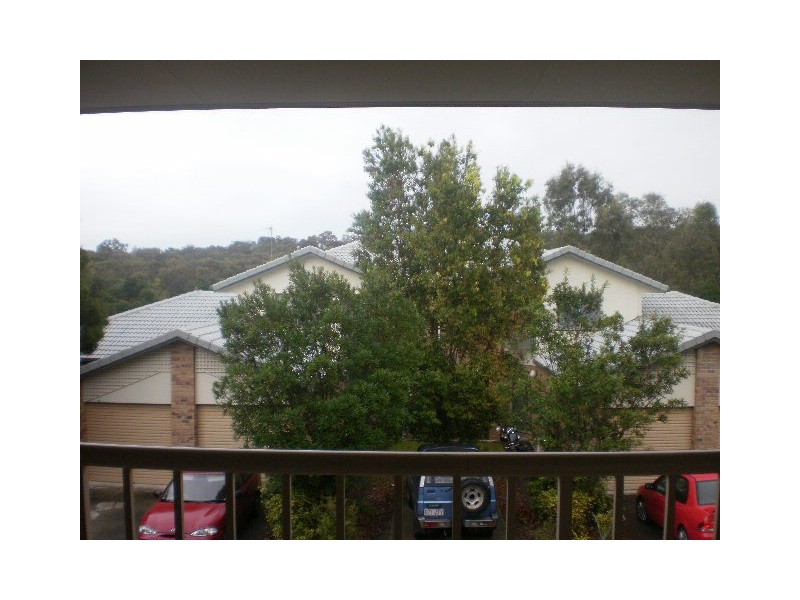 25/14 “Hatlowe Heights”  Bourton Road, Merrimac QLD 4226