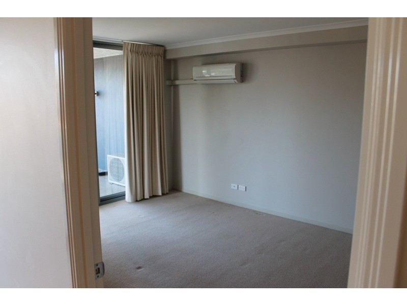 141c Shore Street West, Cleveland QLD 4163