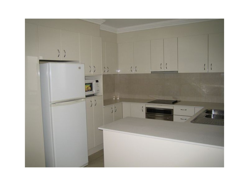 3/93 Scott Road, Herston QLD 4006