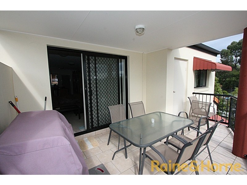 15 Dansie Street, Greenslopes QLD 4120