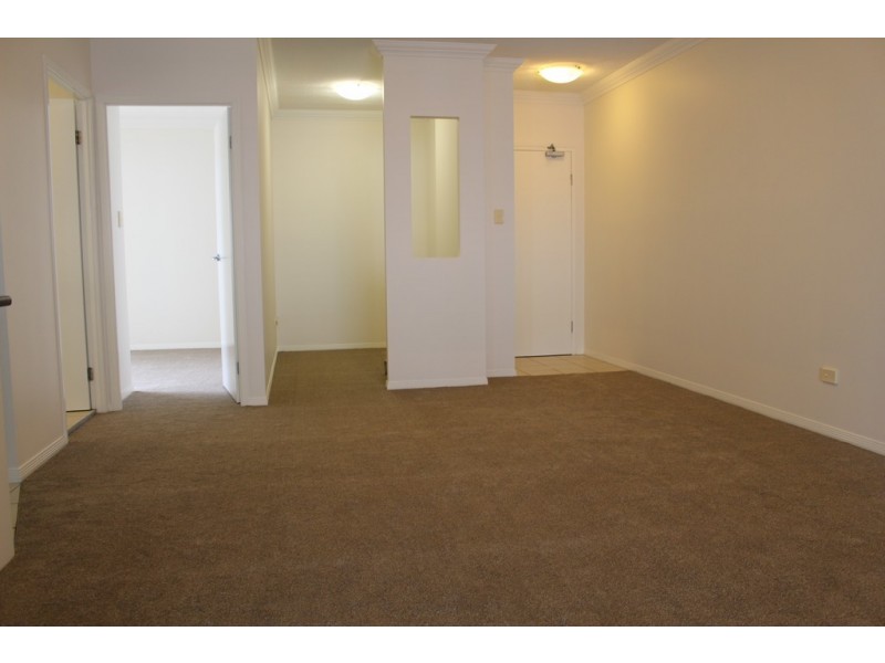 17 28 Belgrave Road, Indooroopilly QLD 4068