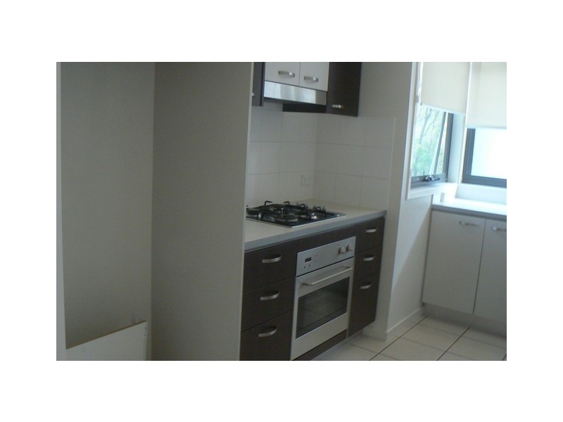 Mount Ommaney QLD 4074