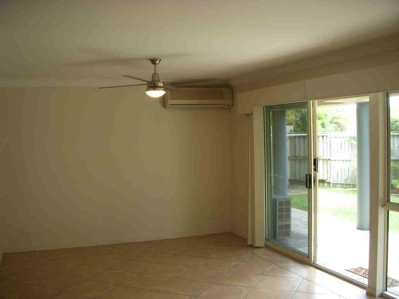 9/82-86 Limetree Parade, Runaway Bay QLD 4216