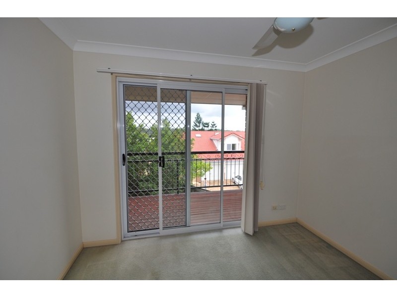 580 Seventeen Mile Rocks Road, Sinnamon Park QLD 4073