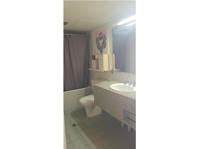 712 / 2 Barney Street, Southport QLD 4215