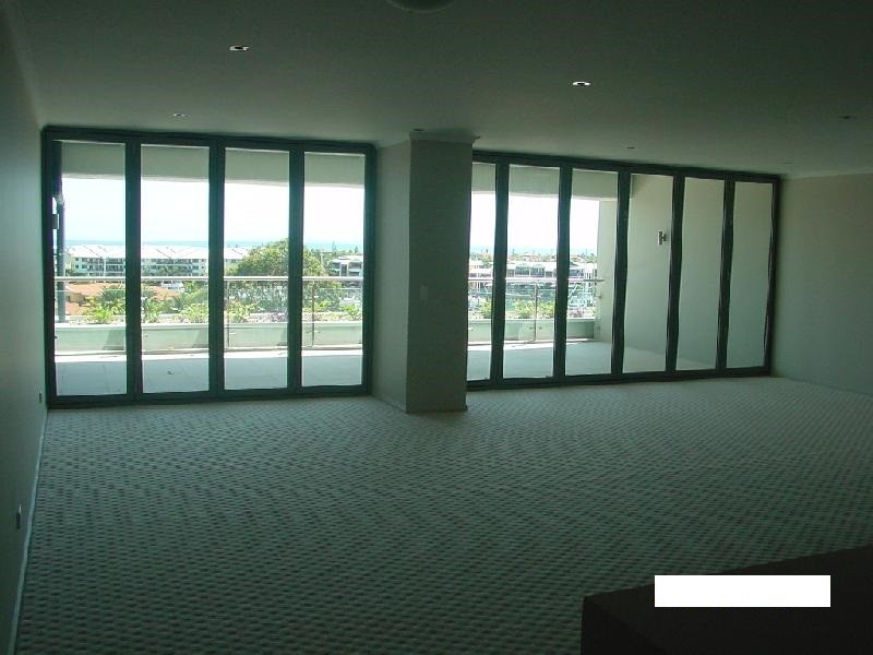 141S Shore Street West, Cleveland QLD 4163