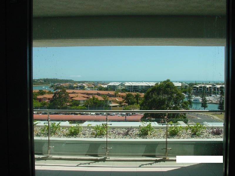 141S Shore Street West, Cleveland QLD 4163