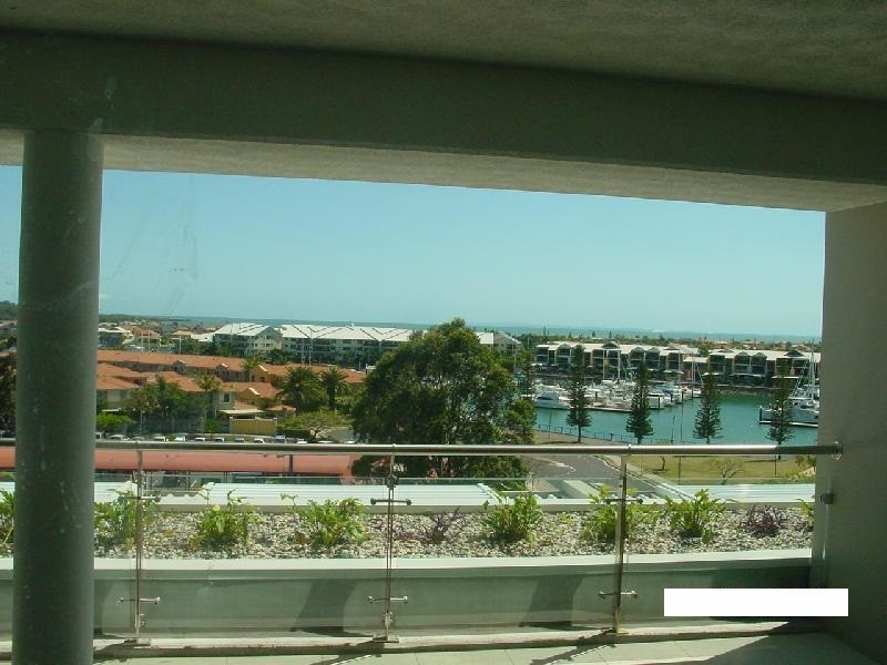 141S Shore Street West, Cleveland QLD 4163