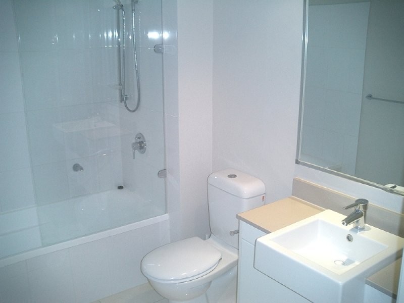 141S Shore Street West, Cleveland QLD 4163