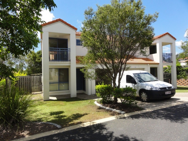 Pacific Pines QLD 4211