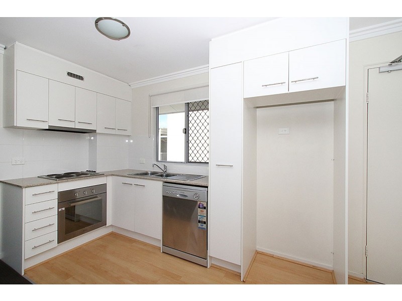 27, 217-223 Tufnell Road, Banyo QLD 4014