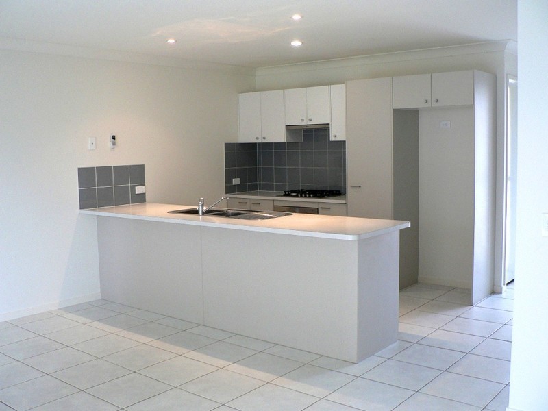 18 / 20 Claudia St, Burpengary QLD 4505