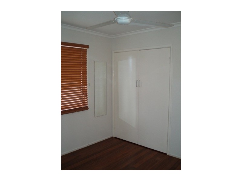 20 Barnard Street, Biggera Waters QLD 4216