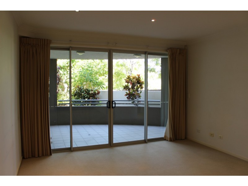 08 275-279 Moggill Road, Indooroopilly QLD 4068