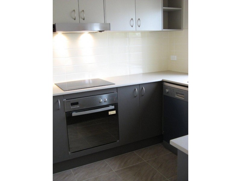 582 Manly Road, Wakerley QLD 4154