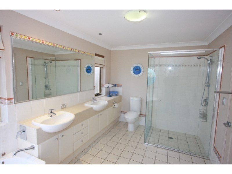 10-14 Esperance Crt, Cleveland QLD 4163