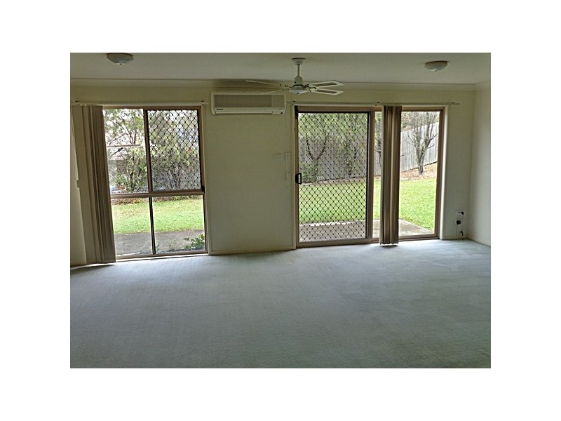 6-10 Bourton Rd, Merrimac QLD 4226