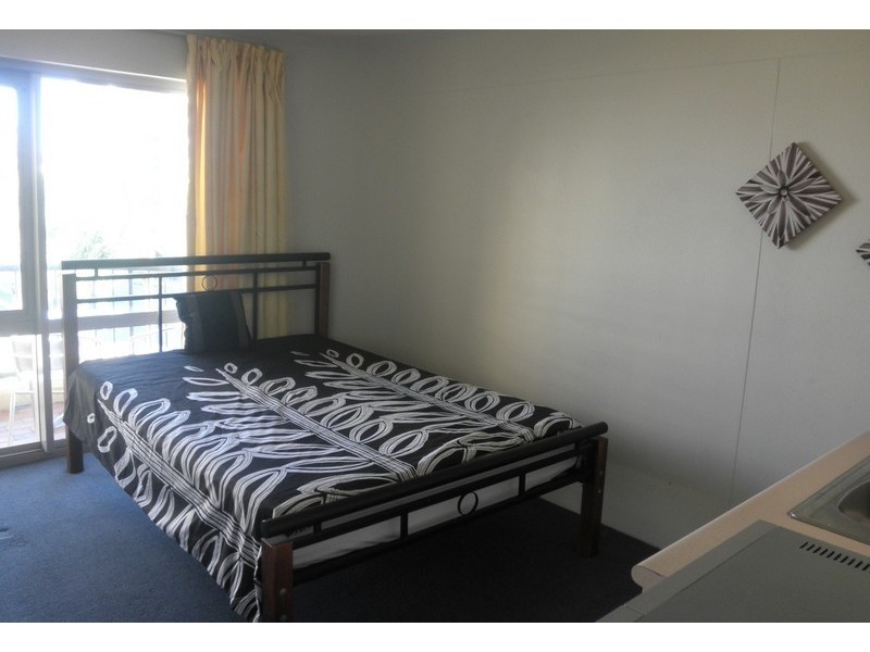 513 / 2 Barney Street, Southport QLD 4215