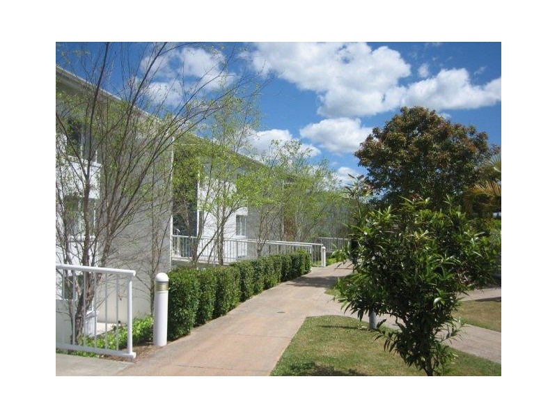 64/98 University Drive, Varsity Lakes QLD 4227