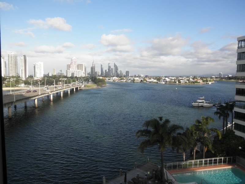 611/2 Barney Street, Southport QLD 4215