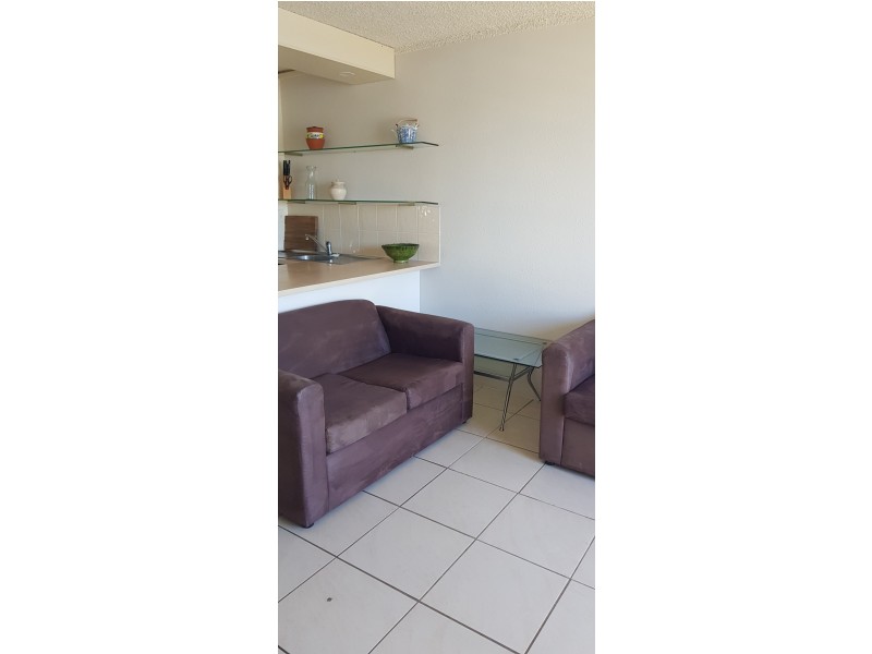 611/2 Barney Street, Southport QLD 4215