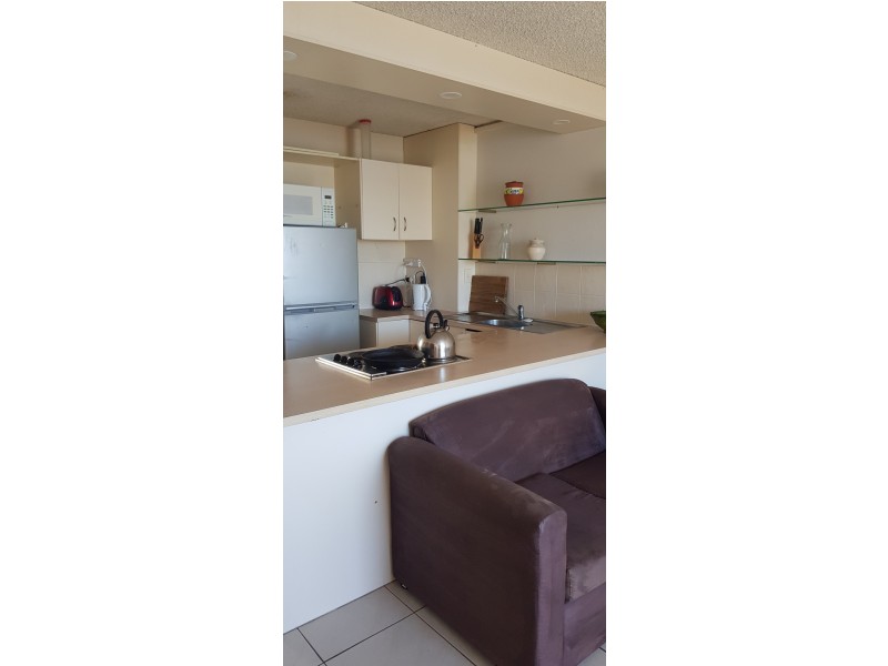 611/2 Barney Street, Southport QLD 4215